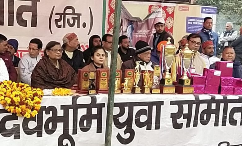 देवभूमि युवा समिति संजय नगर सैक्टर 23 द्वारा क्रिकेट टूर्नामेंट का आयोजन 1 111 88
