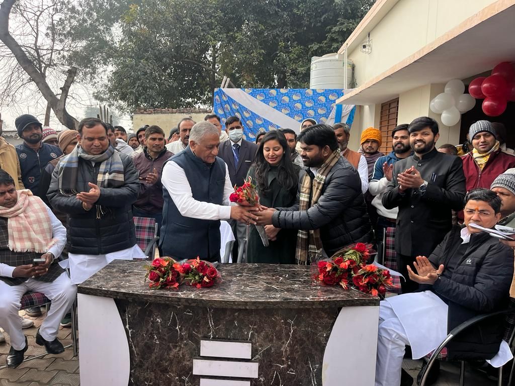 'जनरल डॉ. वी.के. सिंह' ने अपने संसदीय क्षेत्र गाजियाबाद को दी नववर्ष की विभिन्न सौगात 5 112 13