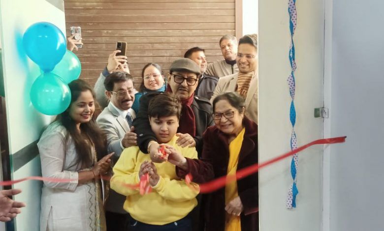 इंदिरापुरम में प्रत्यक्ष मेडिकल मल्टी स्पेशलिटी क्लीनिक का शुभारंभ 1 112 29