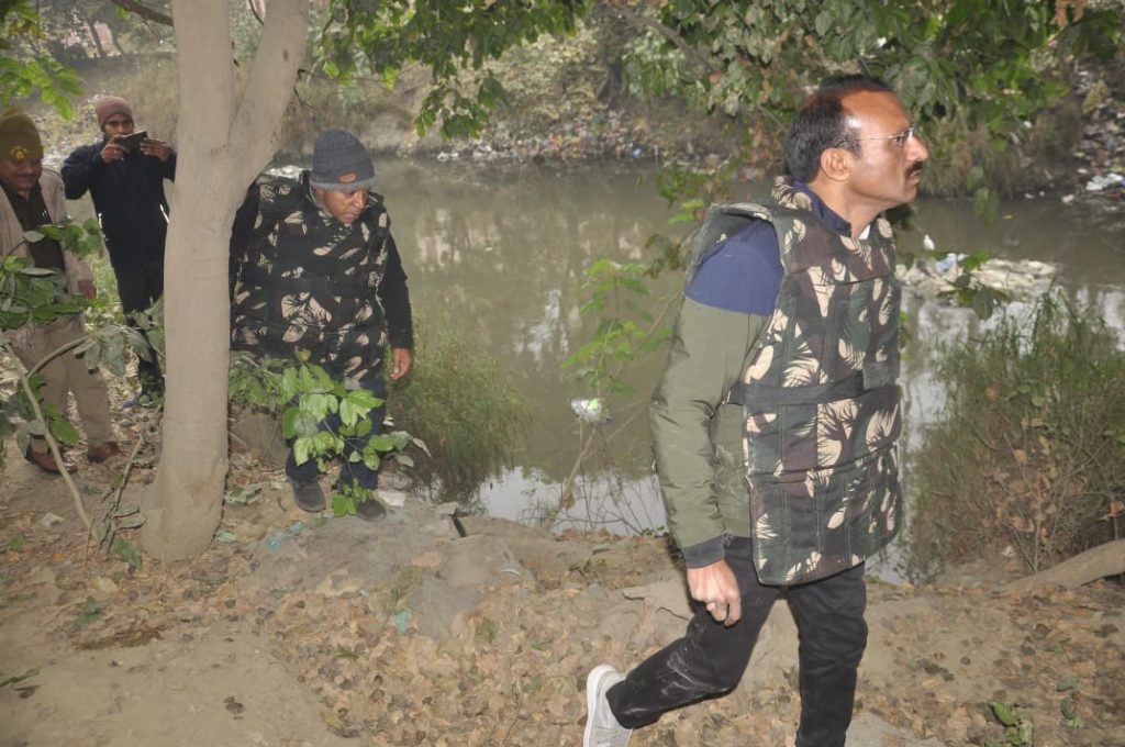 मेरठ में फिर दी तेंदुए ने दस्तक, लोगो में दहशत का माहौल, वन विभाग ने शुरू किया सर्च ऑपरेशन 4 114 12