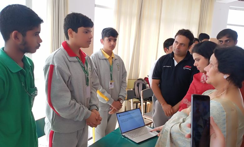 Delhi Public School, Meerut provides new age STEM learning in the school’s curriculum, with STEM Club Global 1 111 24
