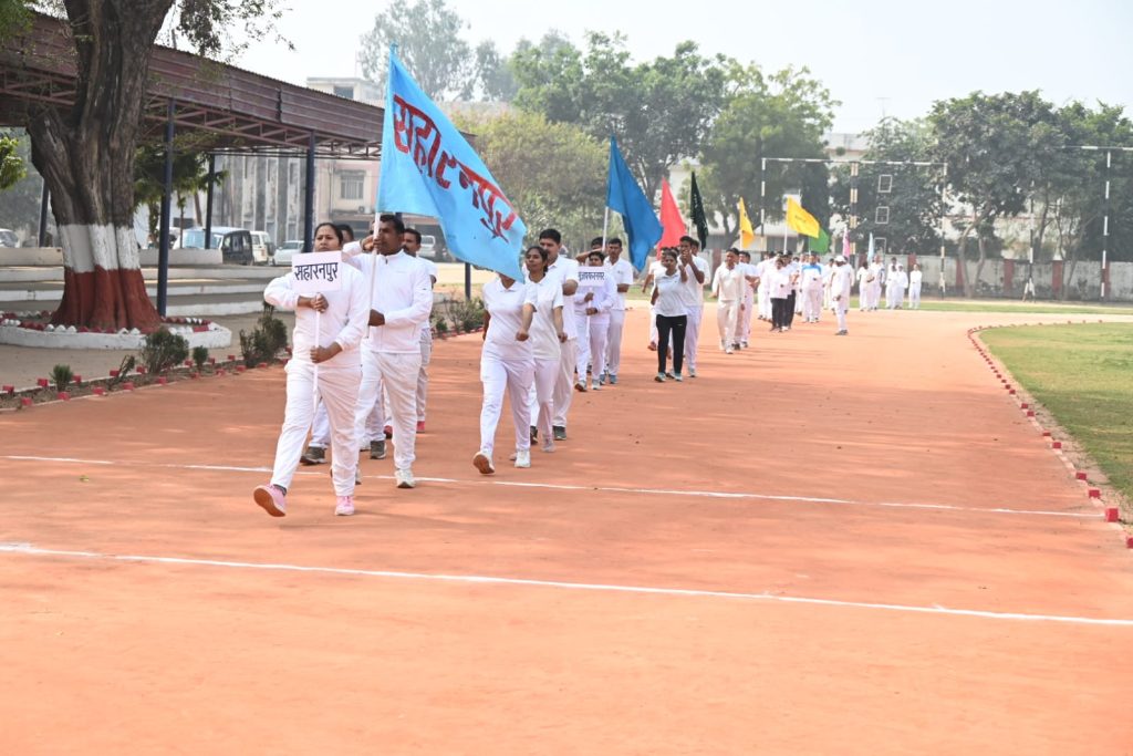 पुलिस लाईन मेरठ में 10वीं अन्तर जनपदीय पुलिस आर्चेरी प्रतियोगिता-2023 का आयोजन 5 111 56