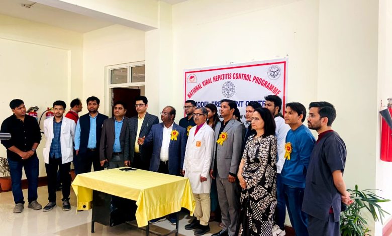 लाला लाजपत राय स्मारक मेडिकल कॉलेज में तीन दिवसीय नेशनल वायरल हेपेटाइटिस कंट्रोल प्रोग्राम की कार्यशाला का सफल समापन 1 111 65