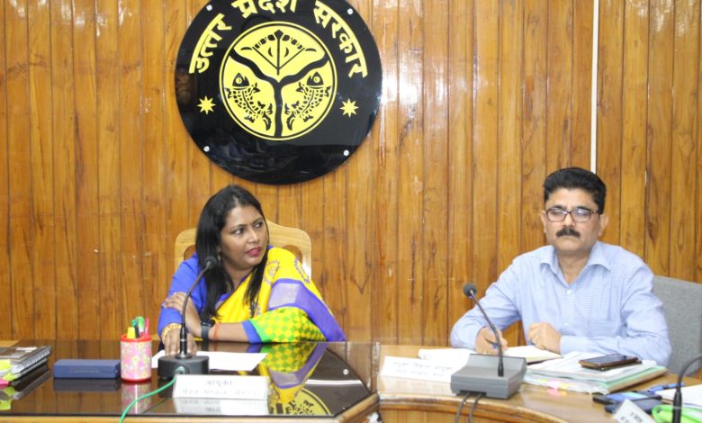 हिण्डन नदी को अविरल एवं प्रदूषण मुक्त बनाये जाने हेतु शासन स्तर से लगातार की जा रही मॉनीटरिंग-आयुक्त 1 112 40