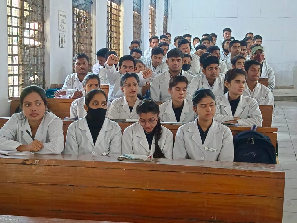 मेडिकल कॉलेज मेरठ में ट्रांसफ्यूजन मेडिसिन में अपडेट पर कार्यशाला का आयोजन किया 4 114 13