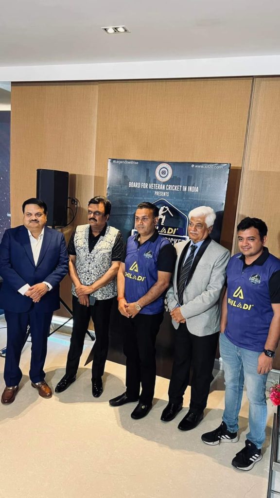 'बीवीसीआई' पूर्व क्रिकेटरों को क्रिकेट के संपर्क में रहने के प्रदान कर रहा है निरंतर अवसर - वीरेंद्र सहवाग 7 112 15