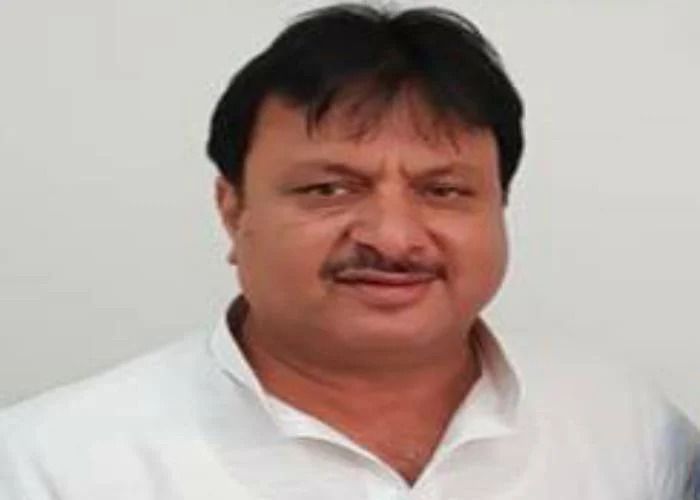 लालू यादव के समधी और सपा नेता जितेंद्र यादव के घर ED का छापा 3 113 8