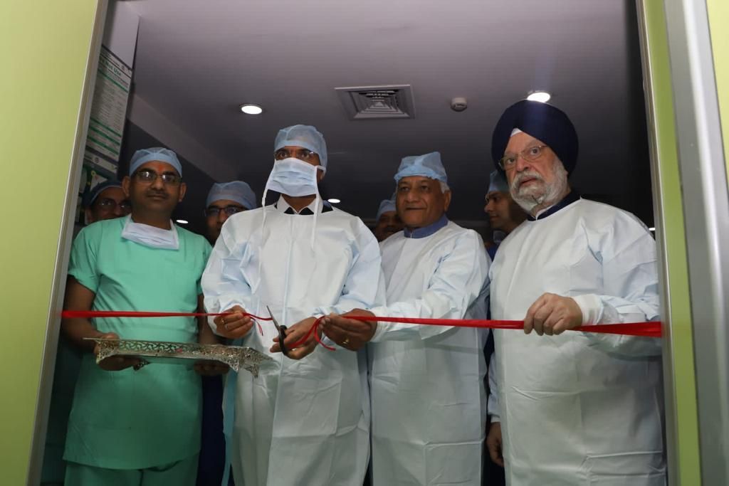 यशोदा अस्पताल में रोबोटिक सर्जरी और AI वैज्ञानिक सत्र का उद्घाटन 9 117 1