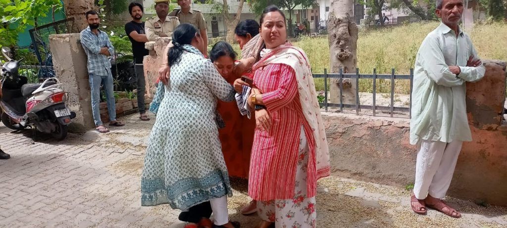 Gruesome Double Homicide: Husband-Wife Brutally Murdered in Shastri Nagar 3 111 49