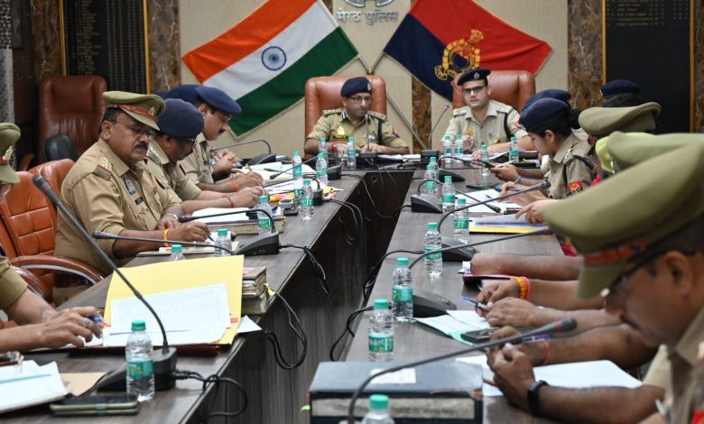Meerut Police Gear Up for a Peaceful Bakrid Celebration: Inspections and Directives Ensured 1 111 95