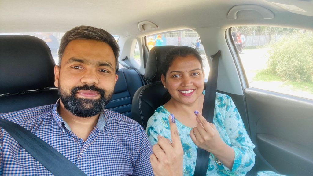 Dance of democracy: Vote Selfie! 28 112 16