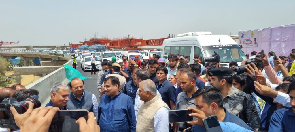 Ghaziabad MP and Minister Inspects ₹9,000 Crore Dwarka Expressway Project in Delhi 3 113 20