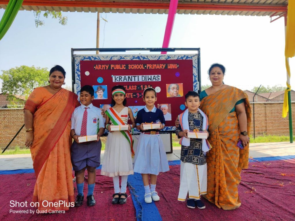 APS Primary Wing Students Pay Tribute to Freedom Fighters on Kranti Diwas 5 113 6