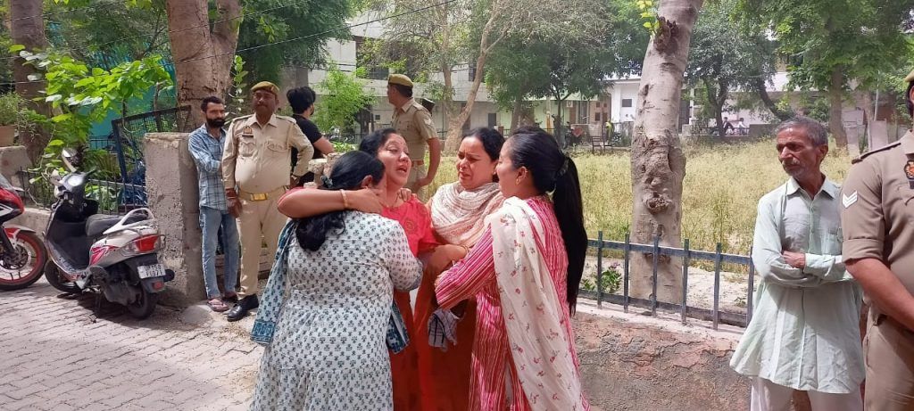 Gruesome Double Homicide: Husband-Wife Brutally Murdered in Shastri Nagar 5 114 8