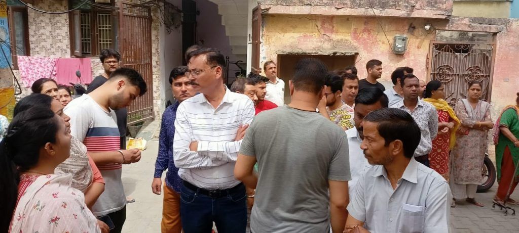 Gruesome Double Homicide: Husband-Wife Brutally Murdered in Shastri Nagar 6 115 3