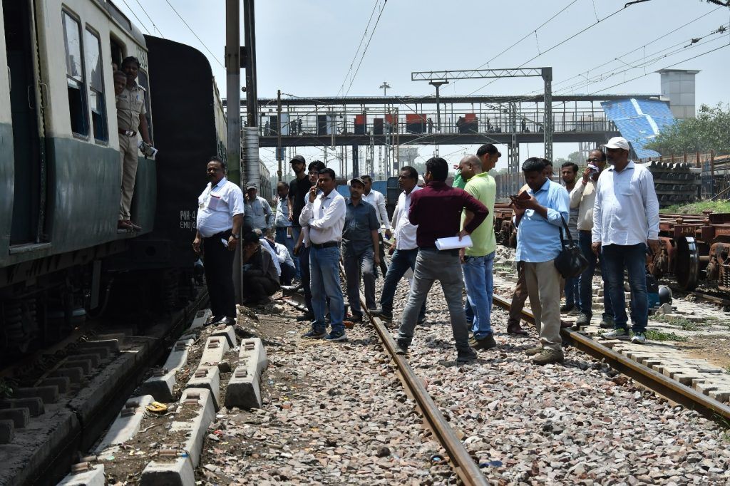 Major Accident Averted as EMU Train Derails at Ghaziabad Station 3 111 82