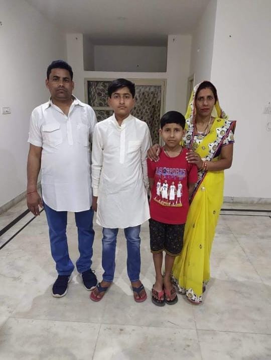 Tragic Accident on Delhi-Meerut Expressway Claims Lives of Six Family Members 3 112 19