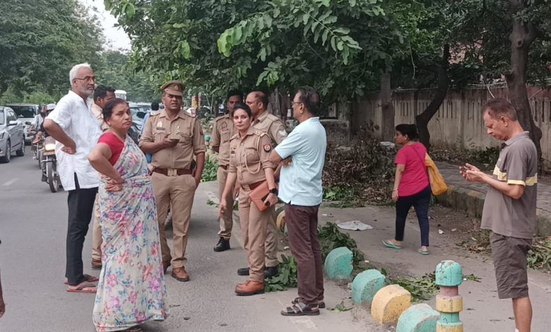 गाजियाबाद में महिला को सम्मोहित कर उसकी ज्वेलरी और नकदी की लूट 1 112 6