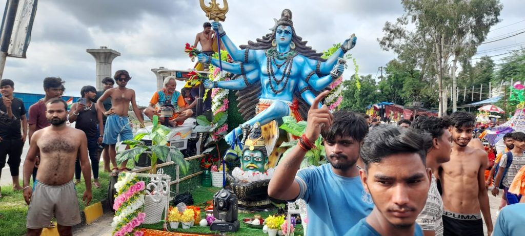 Kanwar Yatra: A Journey of Faith and Belief Connecting Generations 9 114 11
