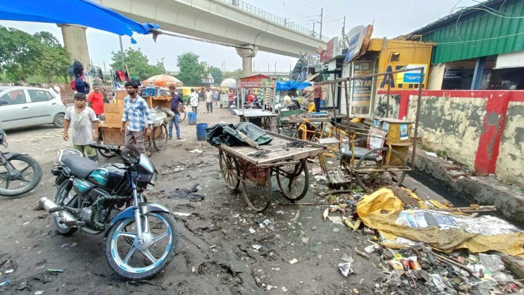 मोहन नगर से दिलशाद गार्डन एवं कौशाम्बी से मोहन नगर तक सभी कांवड़ शिविर में महापौर सुनीता दयाल ने पार्षदो संग किया निरीक्षण 2 114 8