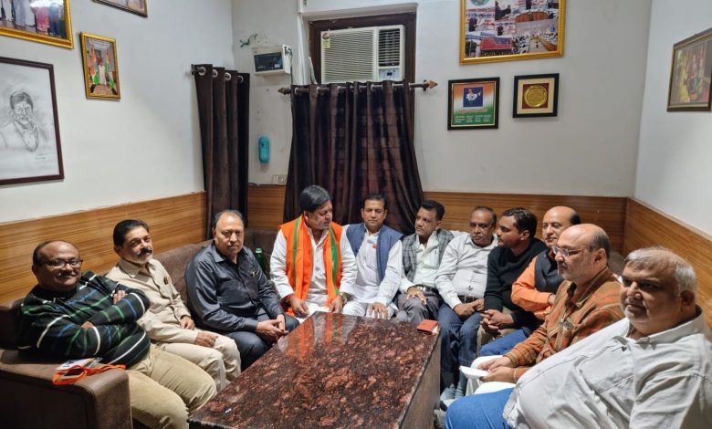 Rashtriya Vyaapar Mandal Holds Meeting to Address Road Infrastructure Concerns 1 111 125