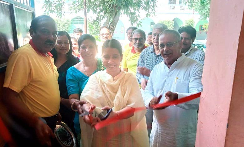 Ghaziabad's Nishant Charitable Trust Inaugurates Free Computer Academy at Paramhans Public School, Sanjay Nagar S Block 1 111 2
