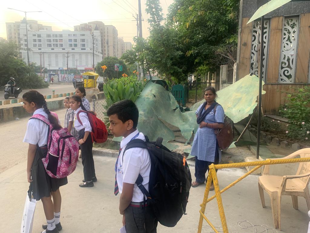 Encroachment Removal Efforts in Rajnagar Extension Commended by Residents 3 112 61