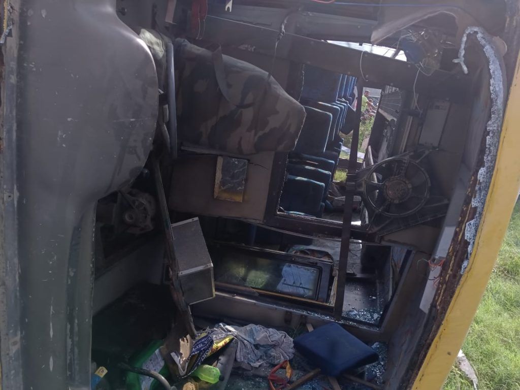 School Bus Overturns in Tornika City Area, Children Safe 2 112 62