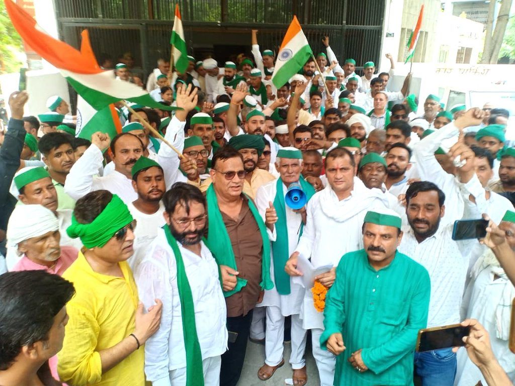 भारतीय किसान यूनियन (भाकियू) की भव्य ट्रैक्टर तिरंगा यात्रा 3 113 19
