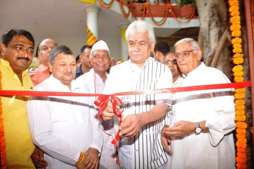 25 Glorious Years: Silver Jubilee Celebrations of Harishchandra Tyagi Public Library 2 111 2