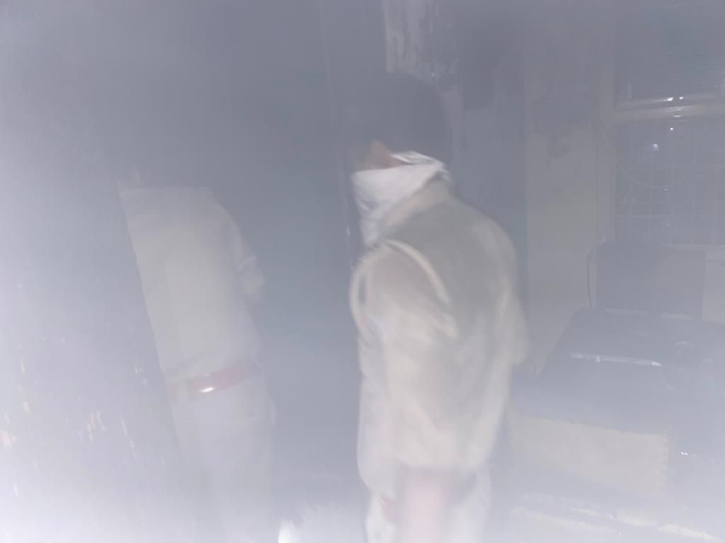 Firefighters Brave Late-Night Blaze in Vaishali, Ghaziabad Apartment Building 8 116 1