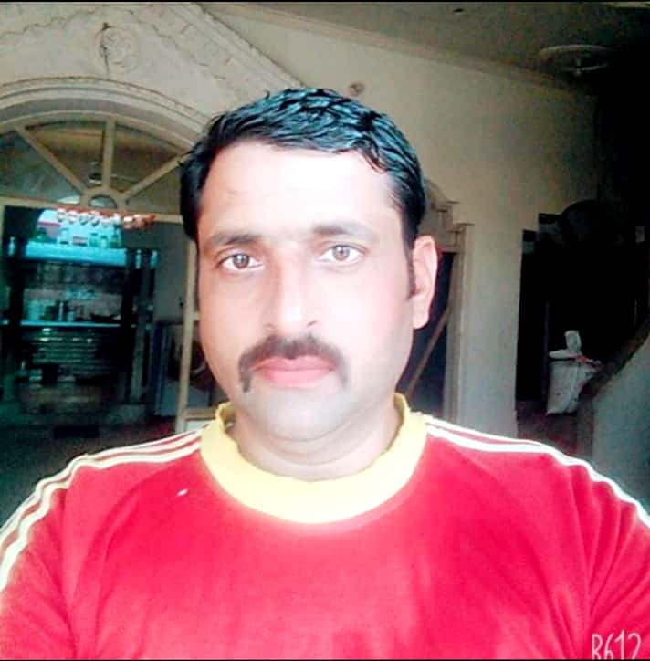 Political Dispute Turns Fatal: 40-Year-Old Youth Shot Dead in Ghaziabad's Mahamudpur Village 1 111 136