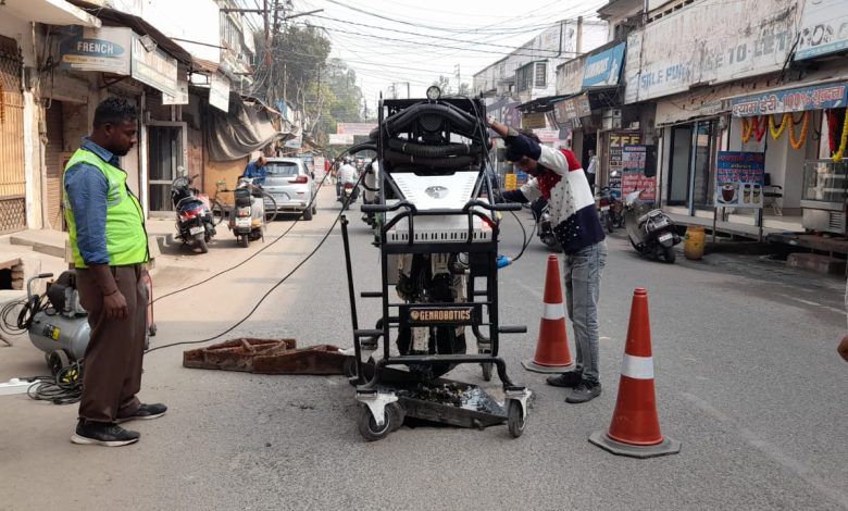Meerut Nagar Nigam Embraces Hi-Tech Solutions for Efficient Sewer Cleaning 1 111 48