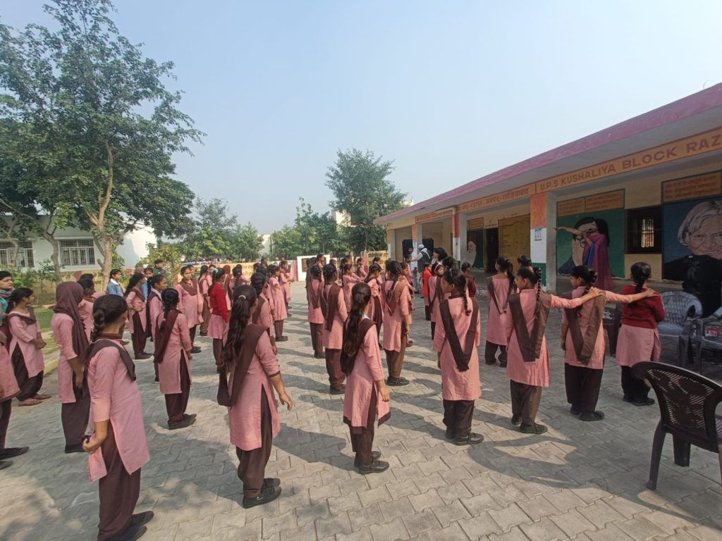 समग्र शिक्षा अभियान के अंतर्गत "रानी लक्ष्मीबाई आत्मरक्षा प्रशिक्षण" का शुभारंभ 2 112 34