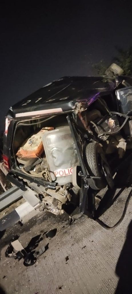 High-Speed Collision on Eastern Peripheral Expressway Sparks Safety Concerns 3 113 22