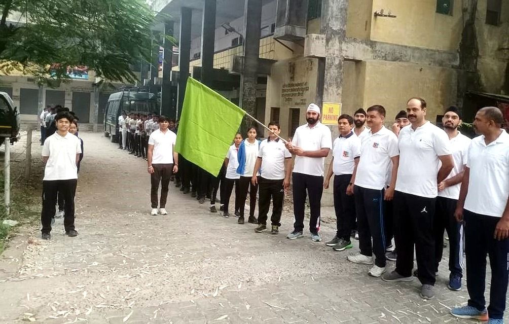 NCC Cadets Organize Unity Run in Commemoration of Sardar Vallabhbhai Patel's Birth Anniversary 2 212
