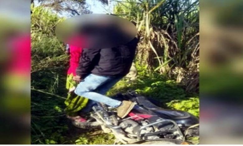 Tragic End to Love Story: Couple Found Hanging from Neem Tree in Meerut, Suicide Suspected 1 111 75