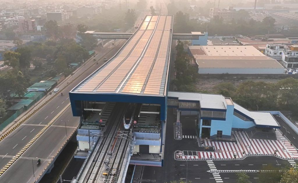 NCRTC Takes Another Step Towards Sustainability with Installation of Solar Power Plants at Sahibabad and Duhai Depot RRTS Station 4 113 33