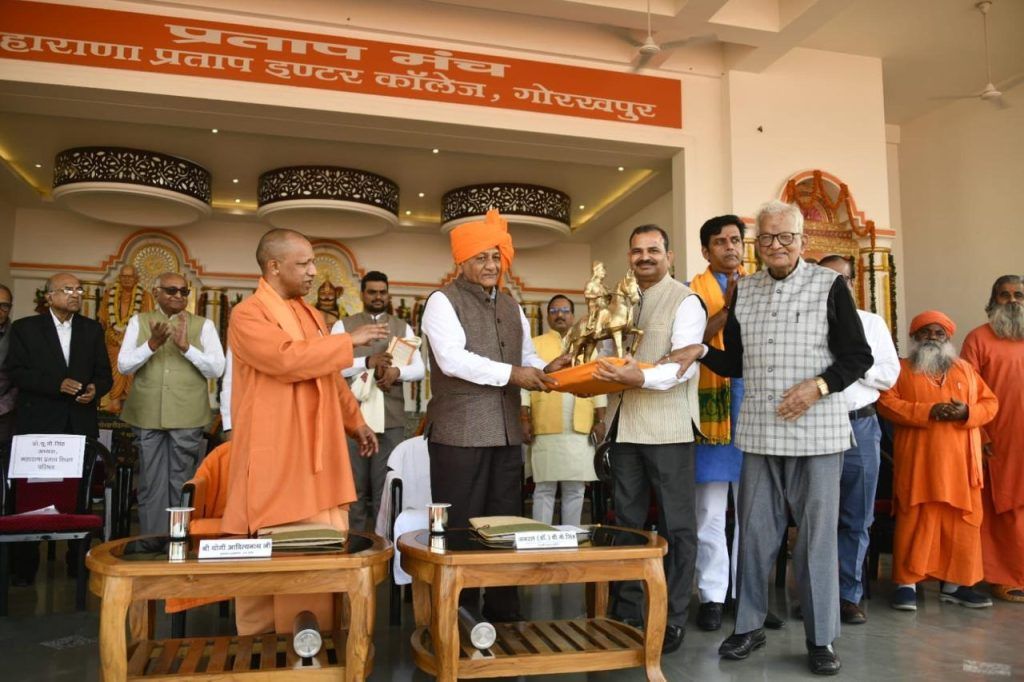 युवा पीढ़ी के विकास में ही भारतवर्ष का स्वर्णिम विकास निहित है - जनरल डॉक्टर विजय कुमार सिंह 3 113 7