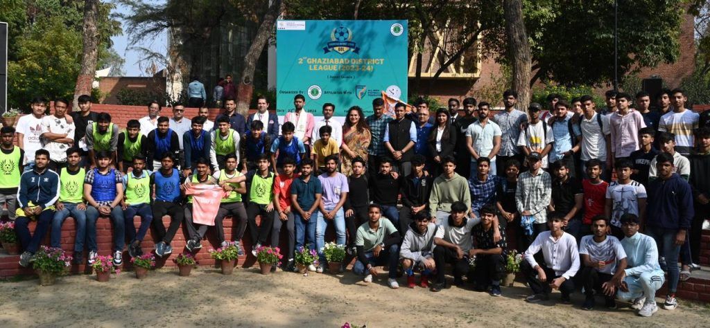 अप्रैल 6, से शुरू होगा ग़ाज़ियाबाद डिस्ट्रिक्ट लीग, जर्सी हुई लॉंच 2 112 50