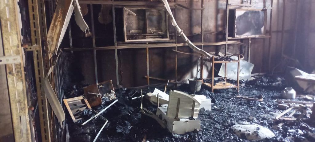 मेरठ के सरदार वल्लभभाई पटेल अस्पताल में AC फटने से लगी आग, दमकलकर्मियों ने पाया काबू 4 113 42
