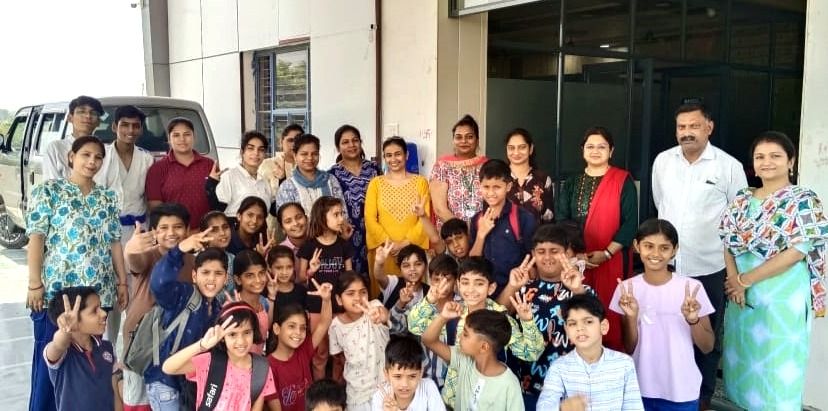 ग्रीन शाइन वर्ल्ड स्कूल में समर कैंप का शानदार समापन 5 114 16