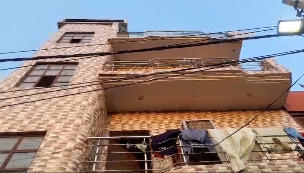 बॉडी शेमिंग और भद्दे कमेंट्स से परेशान होकर निजी बैंक की रिलेशनशिप मैनेजर ने किया सुसाइड 1 111 39