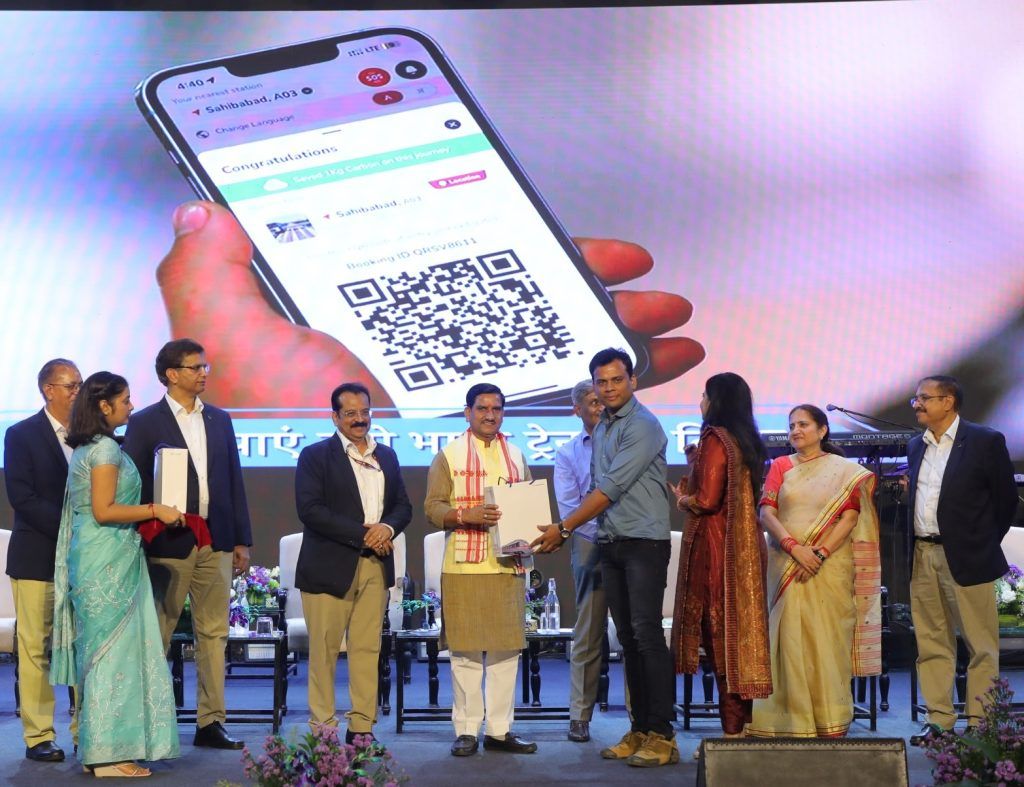 ‘RRTS Connect’ App Top users honoured on the completion of one year of Namo Bharat train service 2 112 23