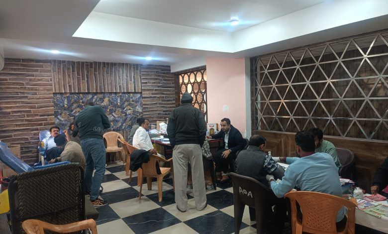 यूनिनेव हाइट्स में हुआ आयुष्मान कार्ड, स्वास्थ्य परीक्षण और रक्तदान शिविर का सफल आयोजन 1 111 49