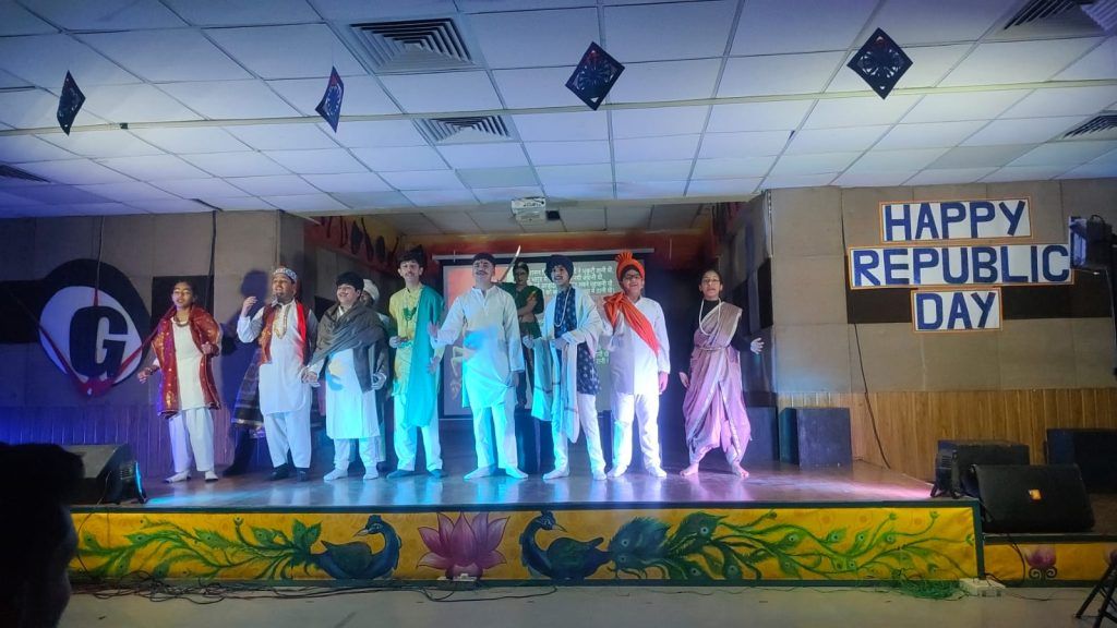 जी डी गोयनका विद्यालय में 76वां गणतंत्र दिवस हर्षोल्लास के साथ मनाया गया 2 112 33