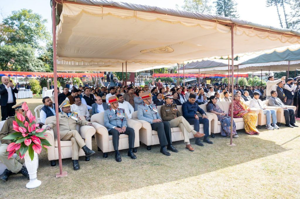 मिज़ोरम के राज्यपाल के रूप में जनरल (सेवानिवृत्त) वी.के. सिंह ने ली शपथ 4 114 6