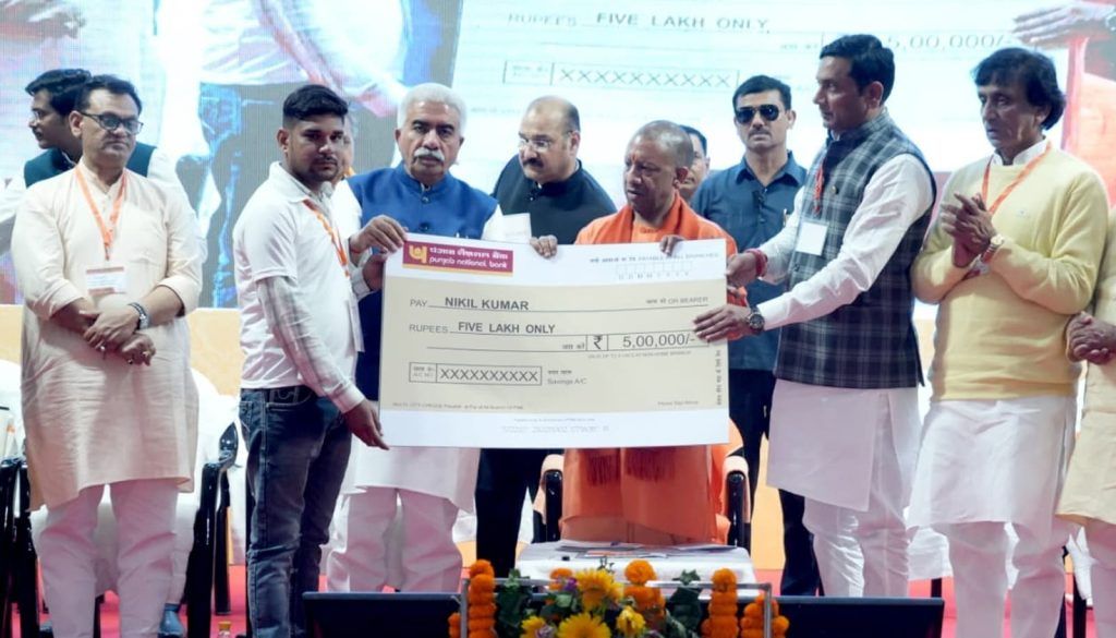 अक्टूबर-नवंबर तक शुरू होगा खेल विश्वविद्यालय: सीएम योगी 10 217