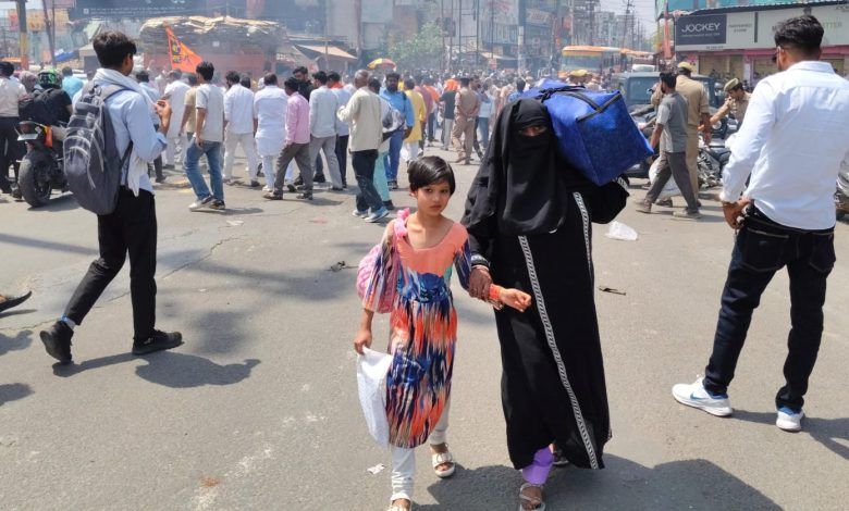 Protest Erupts at Bharat Mata Chowk in Meerut Against Pahalgam Terror Attack 1 112 4