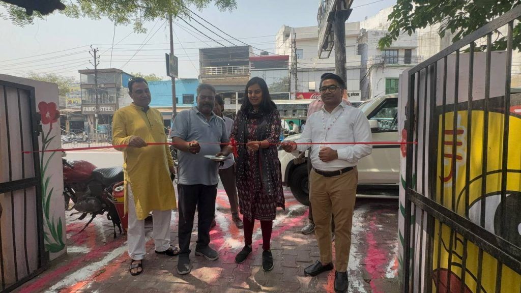 From Employee to Karma Yogi: Meerut Sends Out a Powerful Message 3 113 11